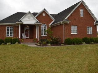 4050 Salisbury Ln, Riner, VA 24149