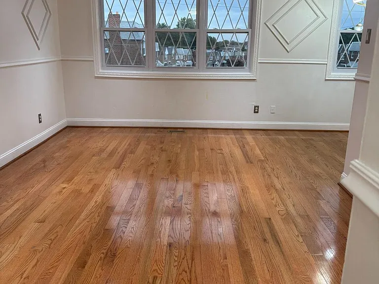 3658 Genesee Dr — Photo 11