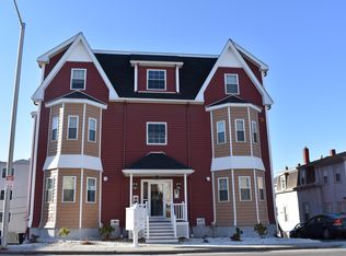 19 Lancaster St APT 1, Worcester, MA 01609