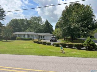 408 Fry Gap Rd, Arab, AL 35016