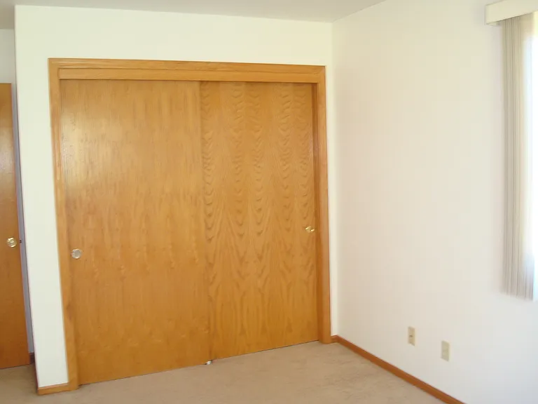 N26W26334 Quail Hollow Rd #B — Photo 11