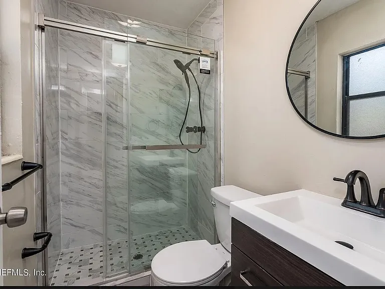 7707 Falcon St — Photo 4