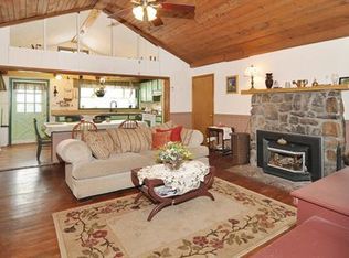 26 Elizabeth Way, Landing, NJ 07850