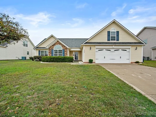 1238 Snowy Egret Dr, Fayetteville, NC 28306