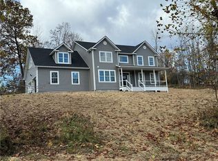 10 Drumlin Farm Rd, Warwick, NY 10990