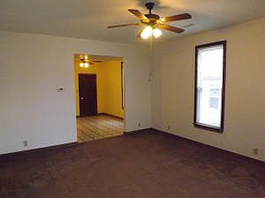 3rd image of 209 W 7th St