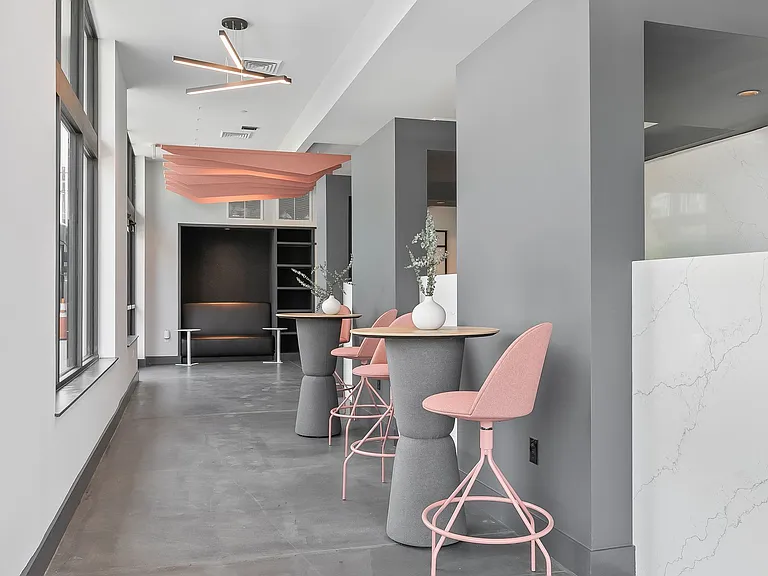 The Hub Apartments — Photo 27