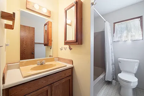 full upstairs bath