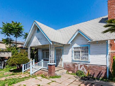 853 E 112th St, Los Angeles, CA, 90059