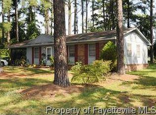 219 Four Ply Ln, Fayetteville, NC 28311