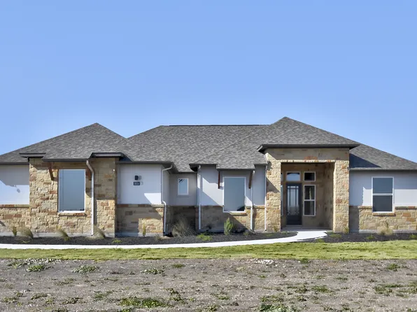 5074 BARBAROSSA RD, Seguin, TX 78155