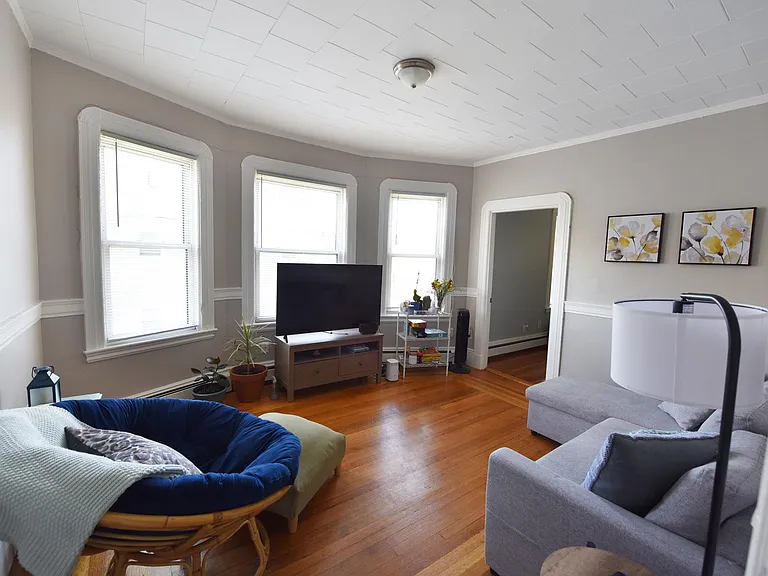 29 Wabon St #3 — Photo 2