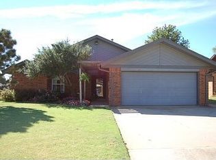 344 Choctaw Pl, Yukon, OK 73099