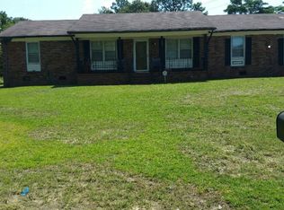 801 Opal Ct, Fayetteville, NC 28311