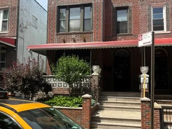 3220 81st Street, East Elmhurst, NY 11370