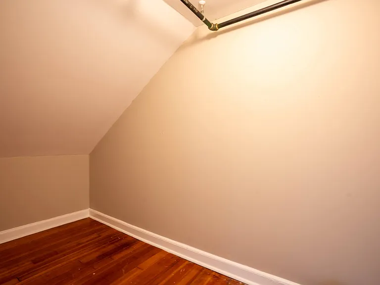 4 Lebanon Ct #C — Photo 24