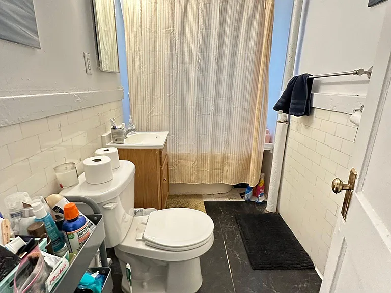 15 Egremont Rd #18 — Photo 9