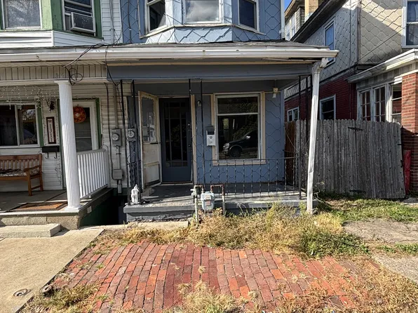 1309 W Spruce St, Coal Township, PA 17866