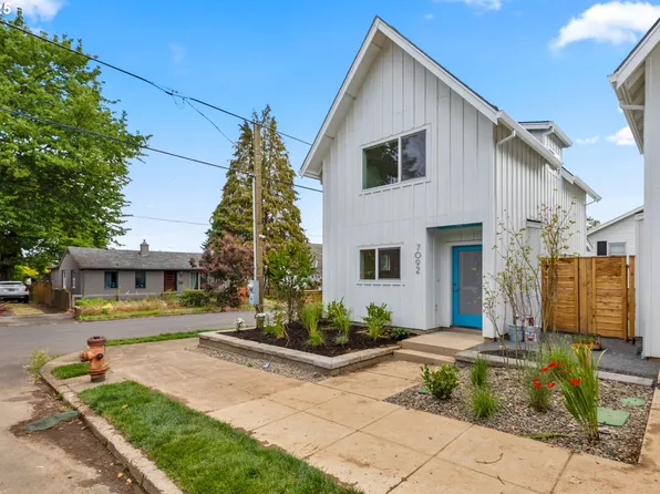 7092 N Moore Ave, Portland, OR 97217