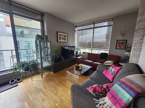 2nd image of 383 Cumberland St