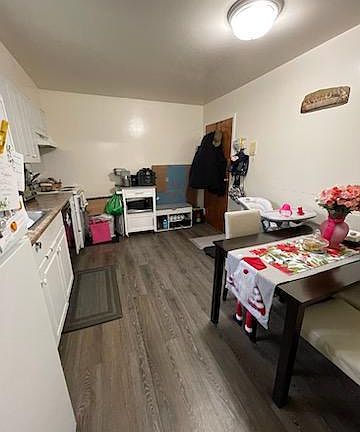 3rd image of 16 Eldridge St #37