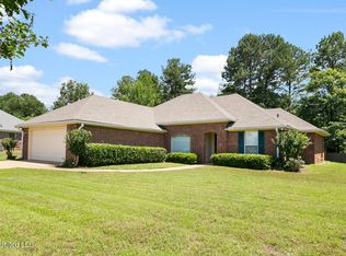 329 Kings Ridge Cir, Brandon, MS 39047