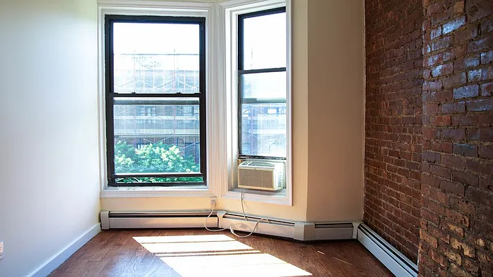 Rented by Nooklyn NYC LLC | media 13