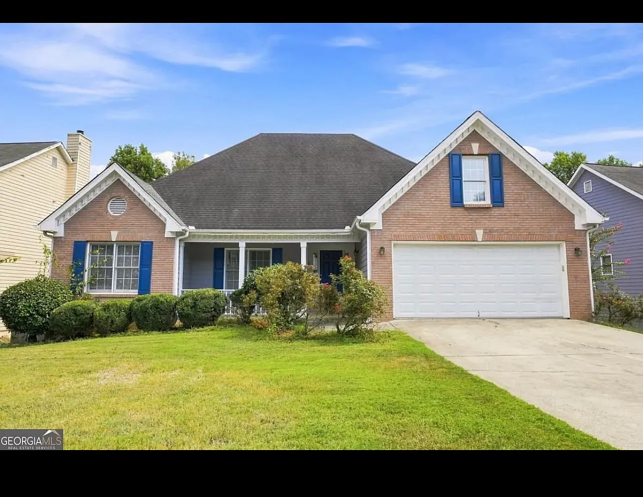 6 bed, 3817 sqft, $2,999 — Photo 1