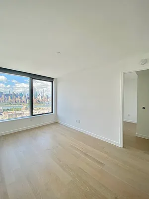 Rented by Modern Spaces | media 19