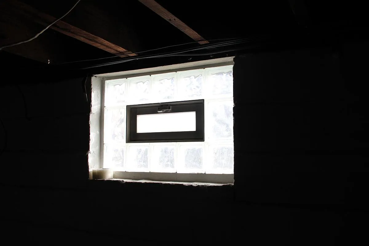 3 bed, 1250 sqft, $1,800 — Photo 3
