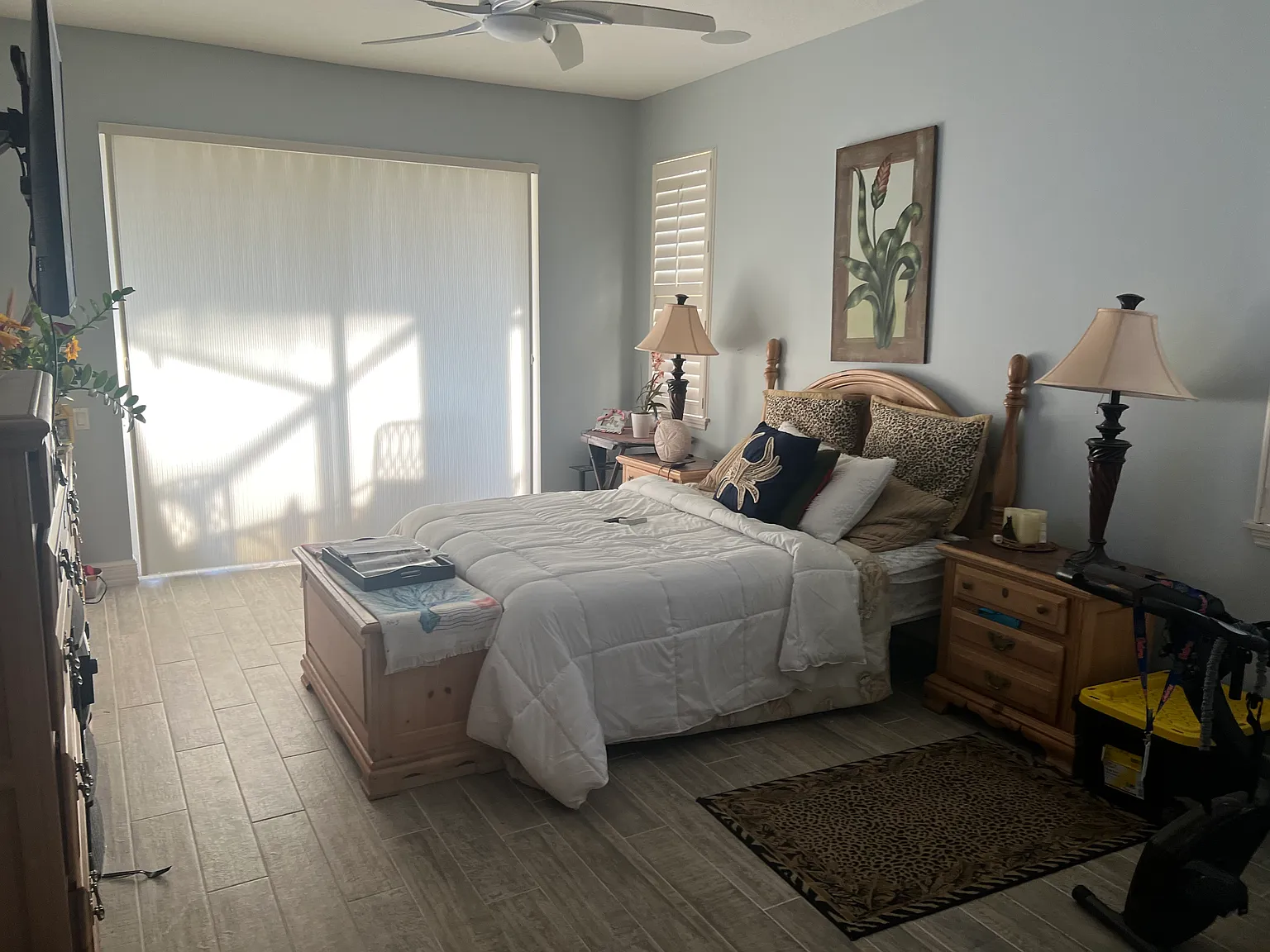 3 bed, 2263 sqft, $3,300 — Photo 4