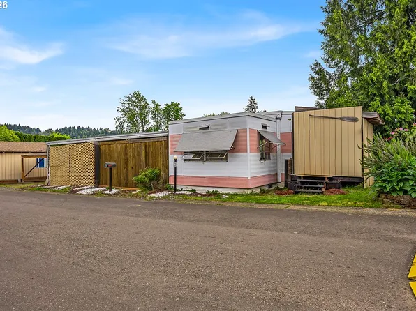 18830 S Highway 99e #42, Oregon City, OR 97045