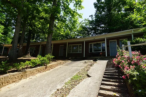 435 Arlington Cir NW #E Photo 1