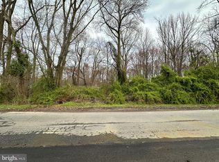 53 Cape May Ave, Deptford, NJ 08096