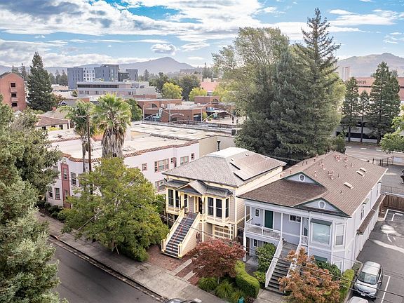 2nd image of 432 - 434 8th Street