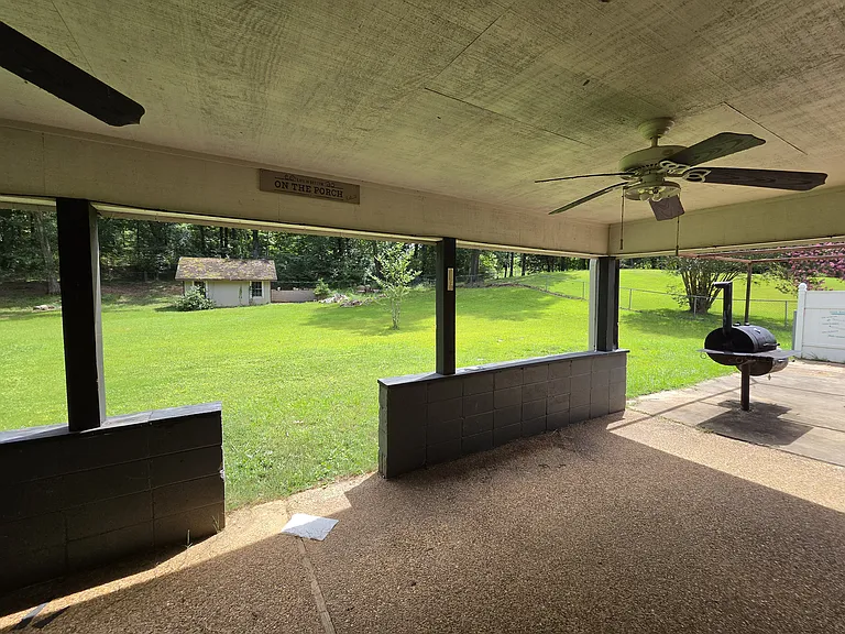 Edgewood Pl — Photo 3