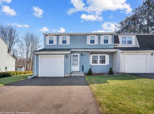 68 Pebble Dr, Newington, CT 06111