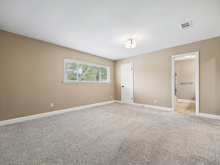 12322 Nova Ct — Photo 20
