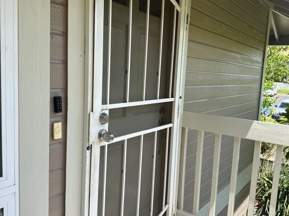 140 Uwapo Rd APT 12-203, Kihei, HI 96753