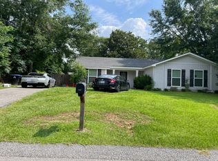 1107 Dawn Ct, Mobile, AL 36695