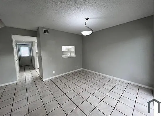 9103 Green Meadows Way — Photo 8