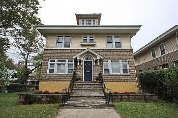 1st image of 572 Park Ave