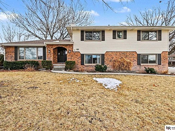 2nd image of 5603 Oak Hills Dr