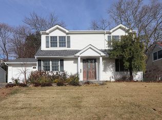 29 Guilford Rd, Port Washington, NY 11050