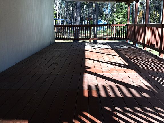 Huge covered back deck