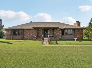 481 E 90th Ave N, Wellington, KS 67152