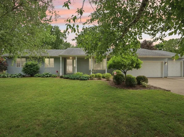 W5773 South Ra-Le DRIVE, Fort Atkinson, WI 53538