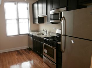 1110 W Balmoral Ave APT 1, Chicago, IL 60640