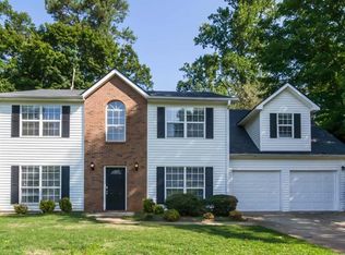 4824 Old Field Dr NE, Kennesaw, GA 30144