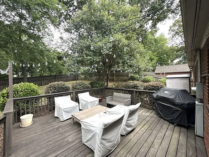 526 W Kingston Ave — Photo 13